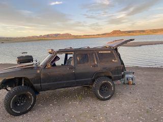 90s jeep Cherokee xj