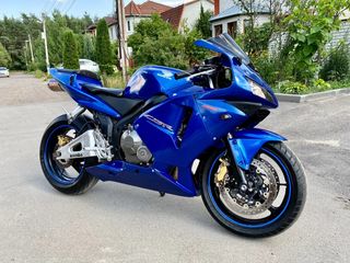 Honda CBR 1000 RR/RA