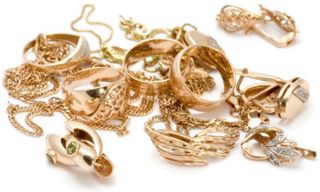 Ювелирные украшения из драгоценный металлов и камней