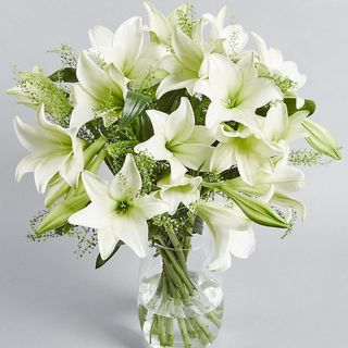 white lilies bouquet