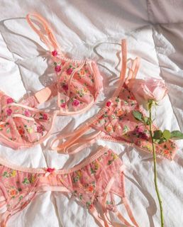 Ne sexy lingerie