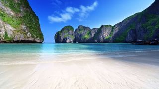 Travel to Phi Phi