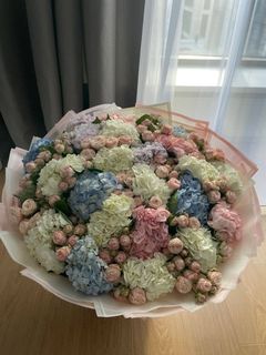 FLOWERS FOR ME
