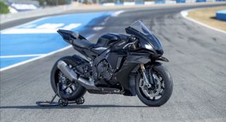 Yamaha R1