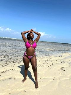 Beach day for your princess