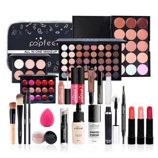 Make up kit