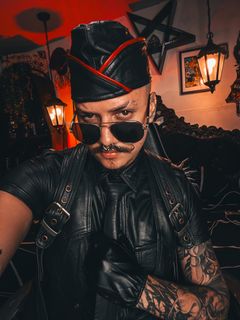 AMAZON WISHLIST - TRIBUTE ME