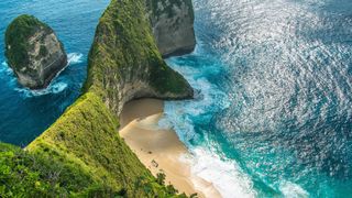 I WANT TO GO TO THE SEA
