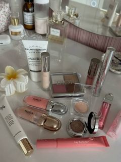 New cosmetics for pretty girl