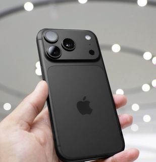 A new phone for the cat