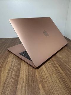 MacBook