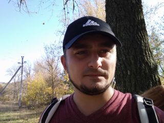 Познакомится