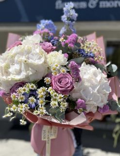 A flower bouquet