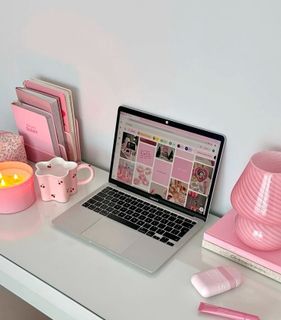 A LAPTOP FOR MY CLASSES