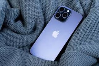brand new iPhone)))