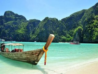 trip to thailand