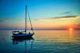 Sex on a yacht in the Pacific Ocean