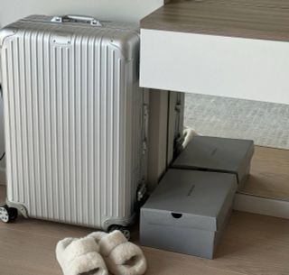 Trevel around the world