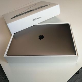 Apple MacBook Pro 16