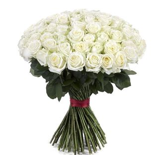 Bouquet of white roses