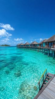 Vacation in the Maldives \ Vacation by the Sea