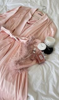 Silk robes & comfy outfits ?
