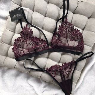 LINGERIE