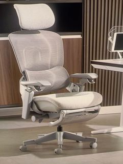 Ergonomic chair