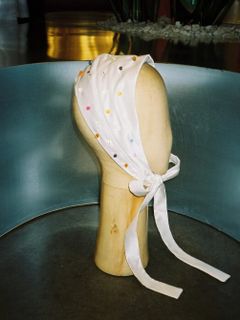 Чепчик May of may - 9 000 рублей