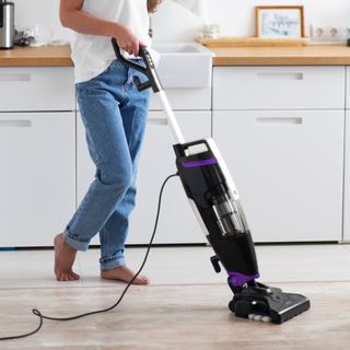 Washing vacuum cleaner