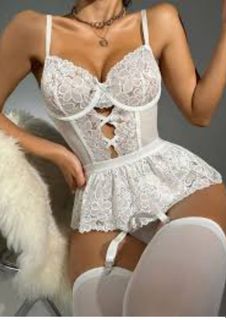 LINGERIE