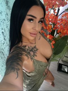 make me queen of queens