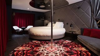 We are collecting money for a luxurious studio renovation!