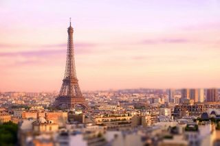 I want to go to Paris