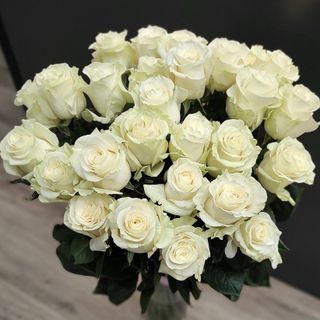 A bouquet of roses