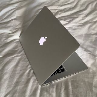 macbook for good work