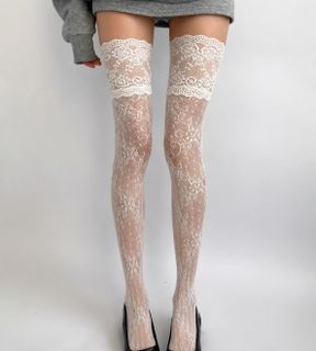I want stockings!! It's sexy.