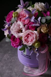 Small bouquet of flowers