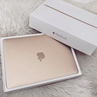 MacBook