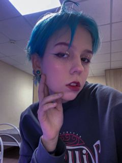 U wanna help me pay for studie?