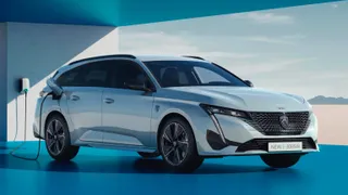 New CAR - Peugeot 308