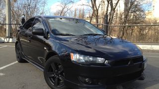 mitsubishi lancer evolution 10