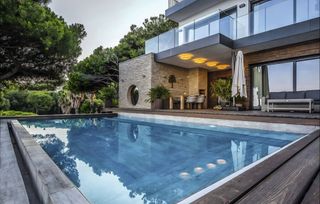 House on the seashore