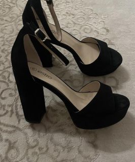 High heels for extra confidence & seduction ?