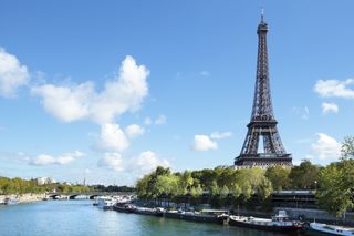 QUIERO CONOCER PARIS