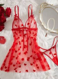 LINGERIE