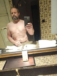 Threesome video chat