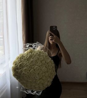 199 roses