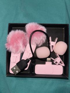 Listen to my moaning closer