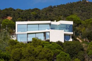 I want a house in Spain